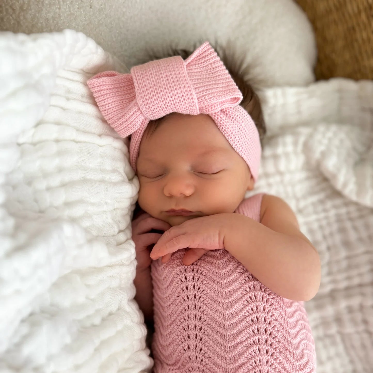 3 Little Crowns Textured Knit Topknot Headband - Pink