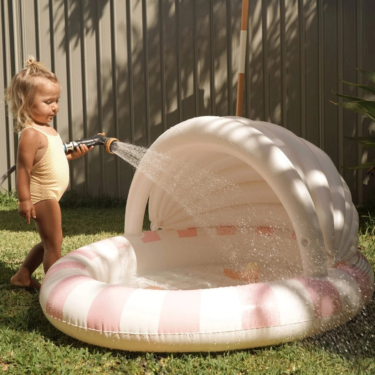 SUNNYLIFE | INFLATABLE POOL | COTTON CANDY CHERRY