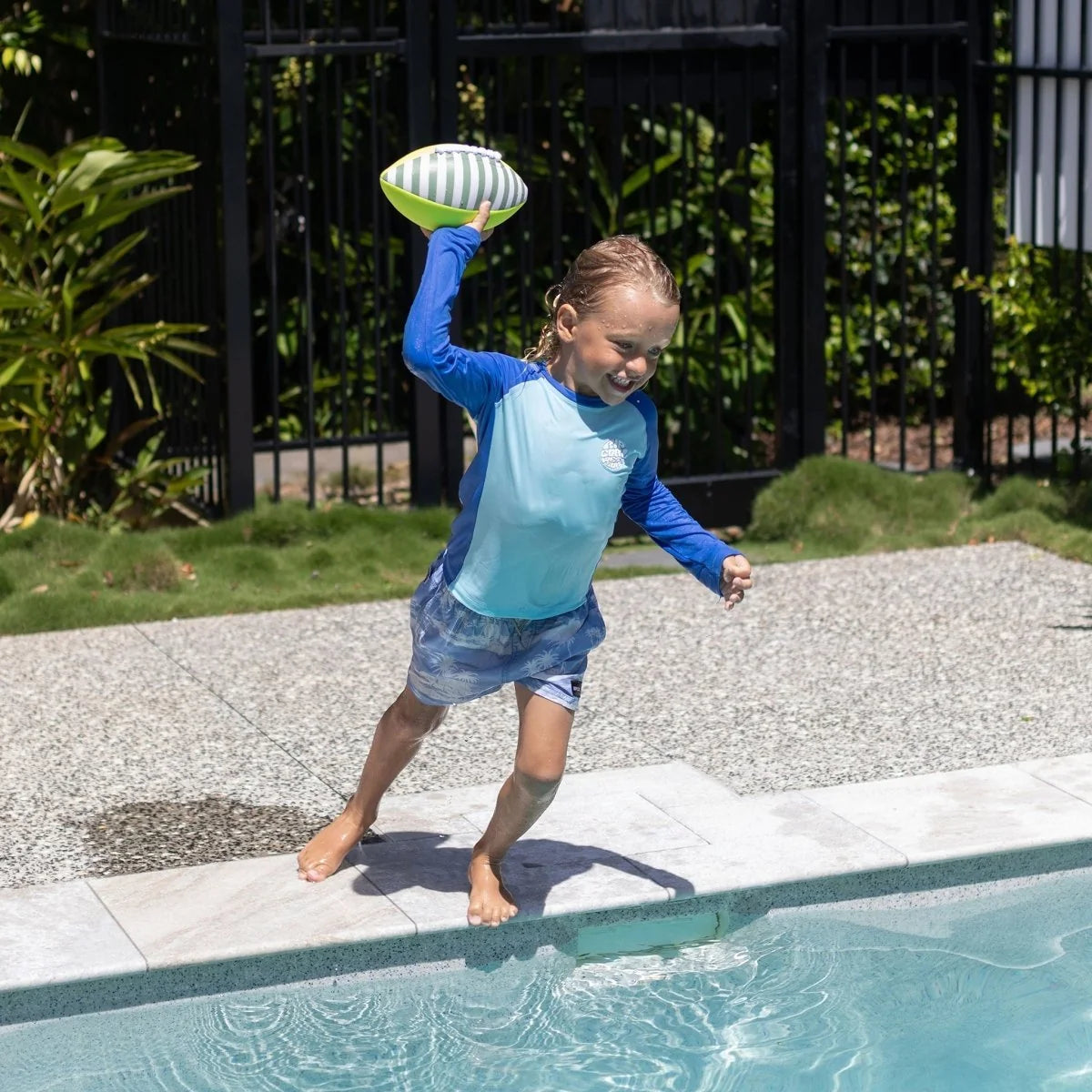 SUNNYLIFE | NEOPRENE FOOTBALL | TIDES OUT