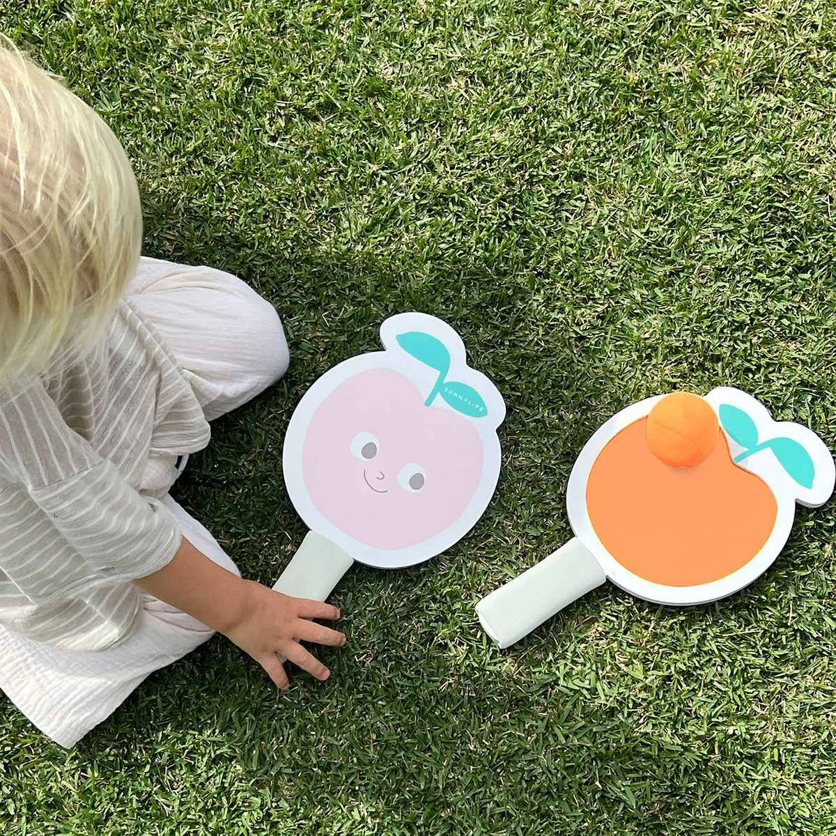 SUNNYLIFE | KIDS VELCRO BEACH BATS | POPPY THE PEACH