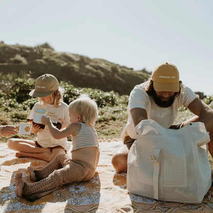 SANDE | MESH BACKPACK | SAND