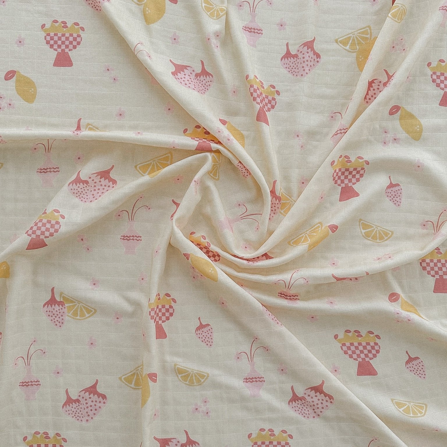 ZIGGY LOU SWADDLE | AUGUST