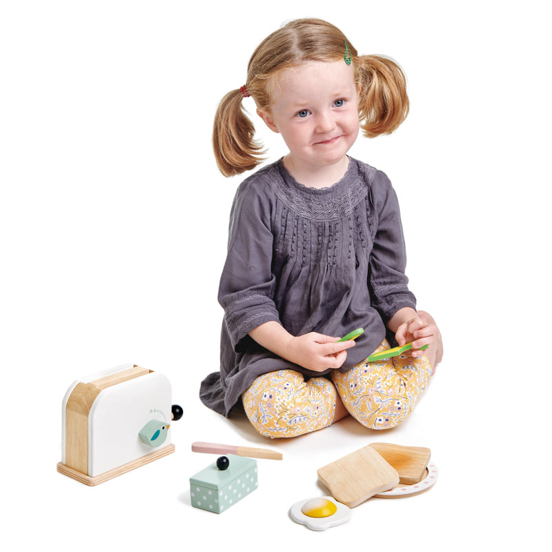 TENDER LEAF WOODEN BREAKFAST TOASTER SET