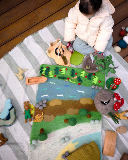 TARA TREASURES | LARGE PLAYMAT | BEAR HUNT