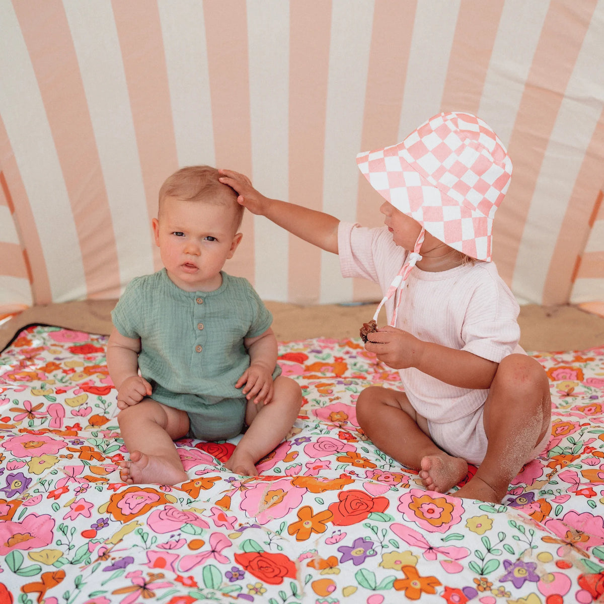 IZIMINI | WATER RESISTANT PICNIC RUG | PALOMA
