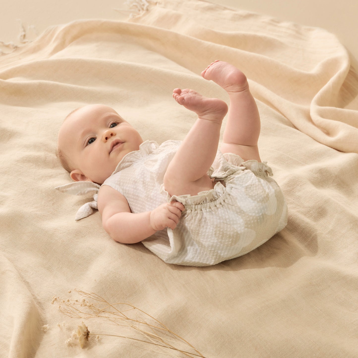 WILSON AND FRENCHY ORGANIC RUFFLE SET | DAISY BLOOM