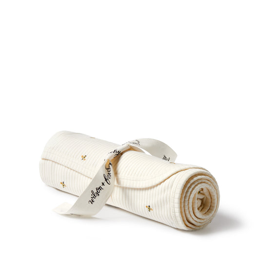 WILSON AND FRENCHY ORGANIC COTTON BUNNY RUG | BEE MINE