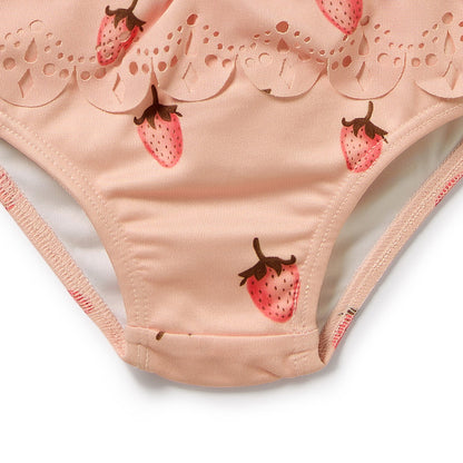 WILSON AND FRENCHY RASHIE SWIMSET | STRAWBERRY KISSES