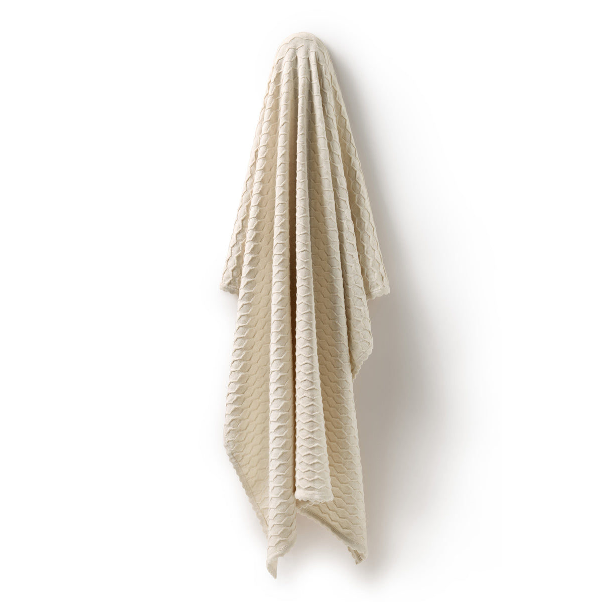 WILSON AND FRENCHY CHEVRON KNIT BLANKET | MILK CLOUD