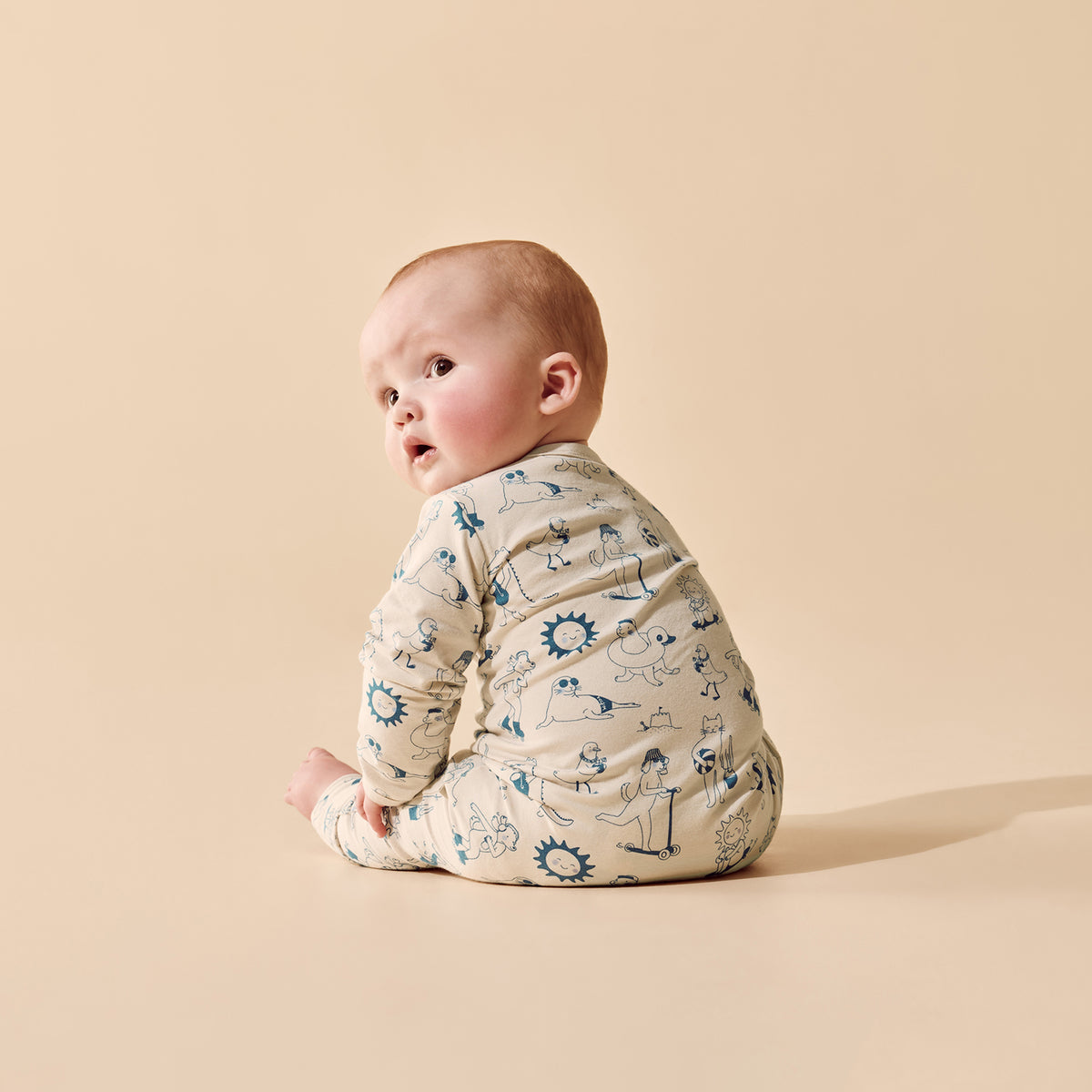 WILSON AND FRENCHY | ORGANIC ZIPSUIT WITH FEET | TOUT EST MAGIQUE