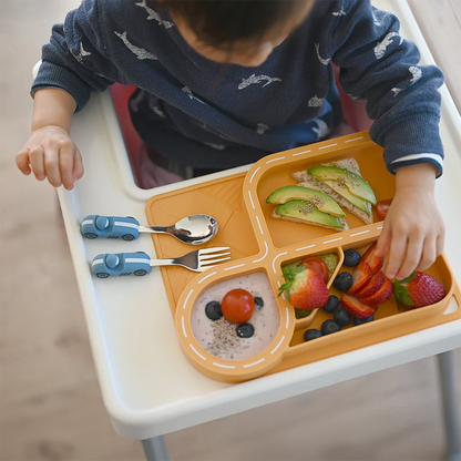 ZOOLI SILICONE DINNERWARE SET - BUTTERSCOTCH RACETRACK