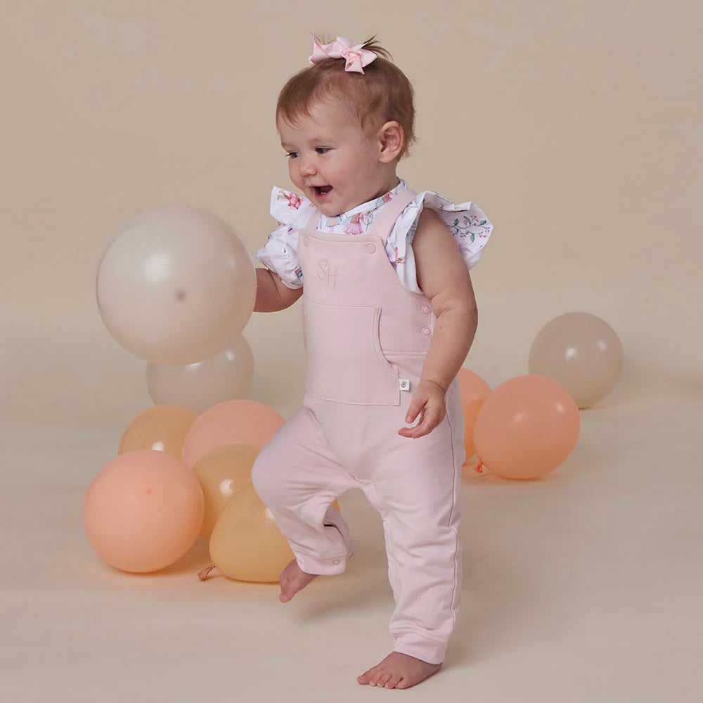 SNUGGLE HUNNY ORGANIC JOEY OVERALL | BABY PINK