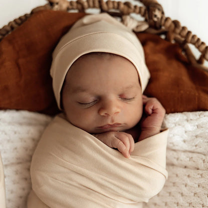 Snuggle Hunny Jersey Wrap and Beanie Set | Babyccino