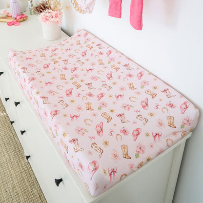 SNUGGLE HUNNY | FITTED BASSINET AND CHANGE PAD COVER | BOOTS AND BOWS