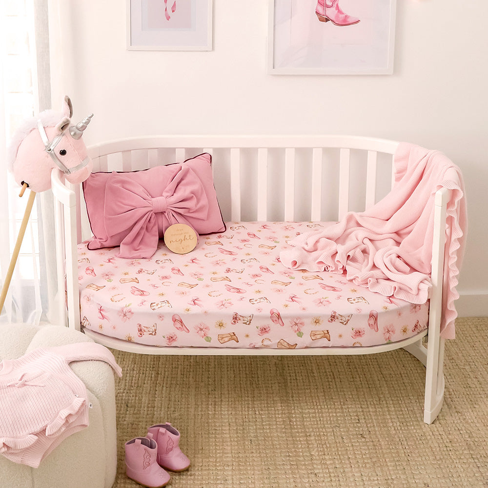 SNUGGLE HUNNY | FITTED COT SHEET | BOOTS AND BOWS