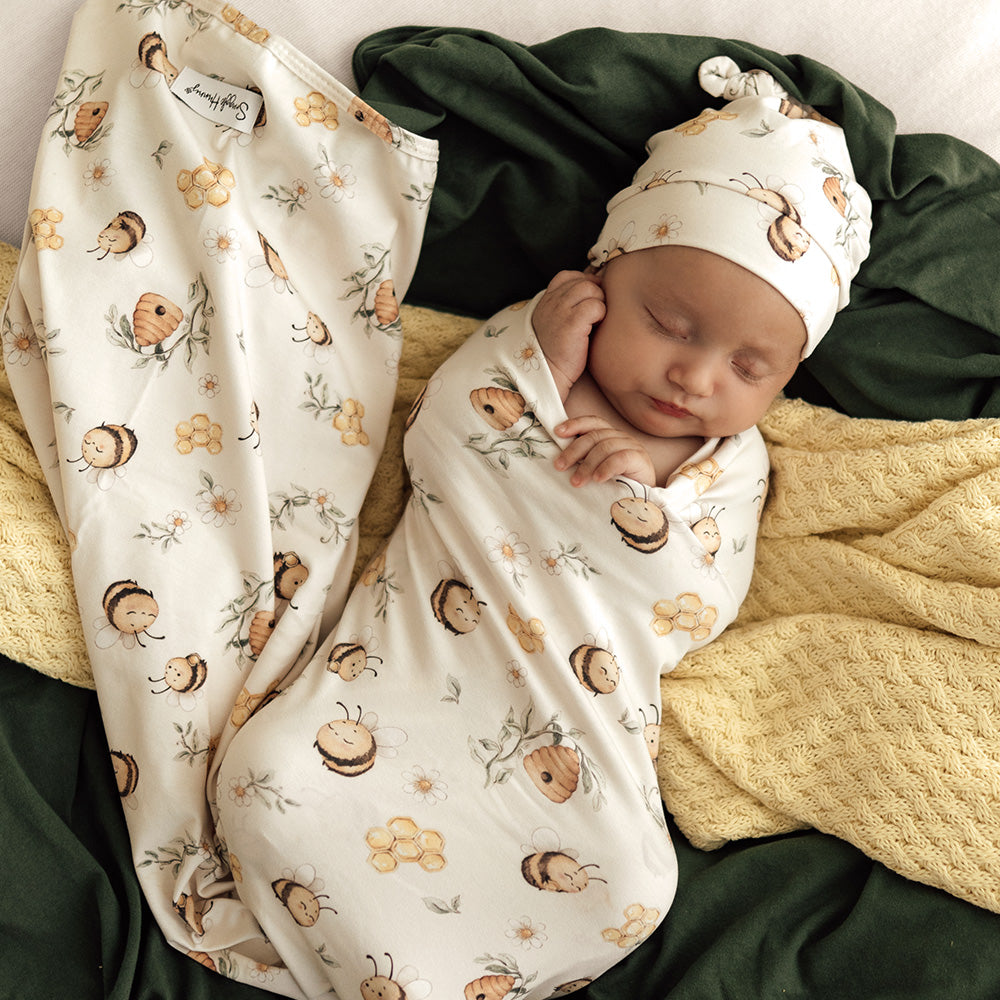 SNUGGLE HUNNY | JERSEY WRAP AND BEANIE SET | BUMBLEBEES