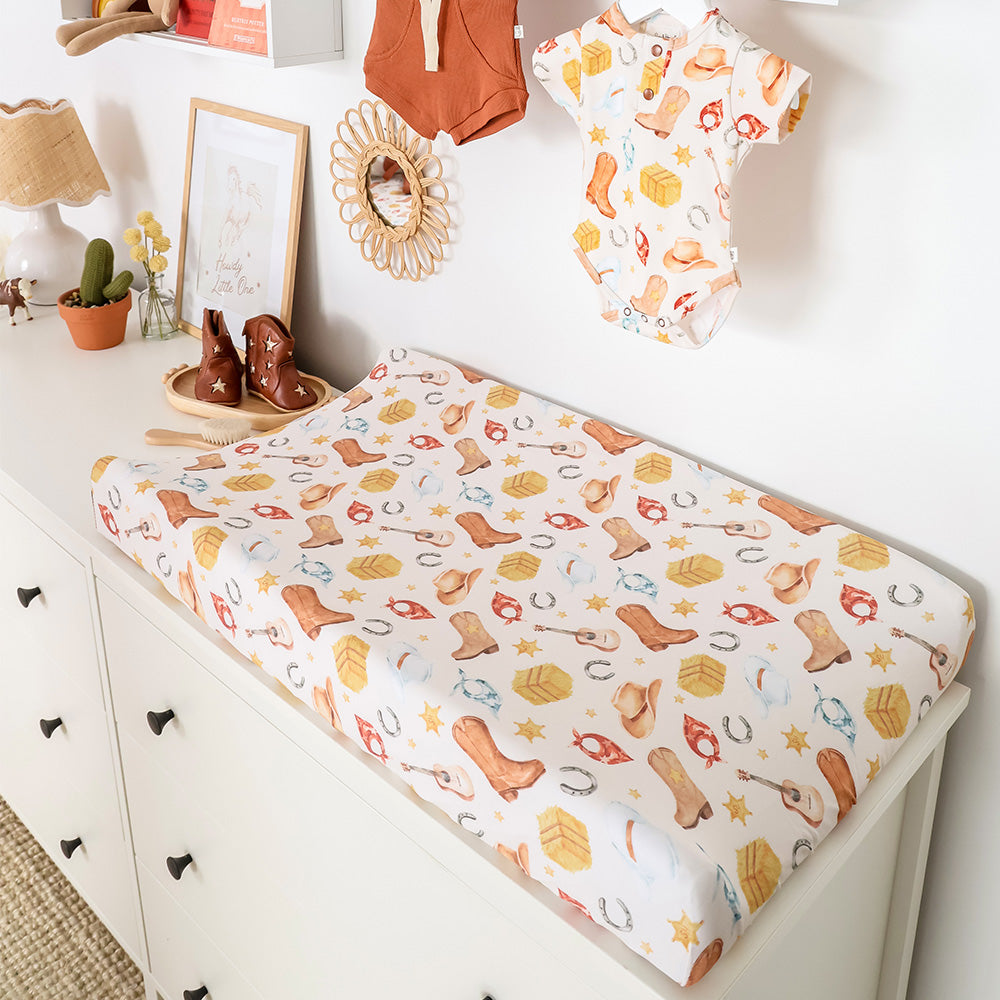 SNUGGLE HUNNY | FITTED BASSINET AND CHANGE PAD COVER | COWBOYS