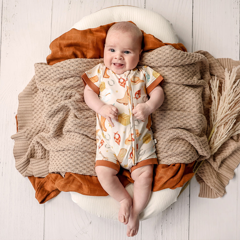 SNUGGLE HUNNY | SNUGGLE SHORTIE | COWBOYS