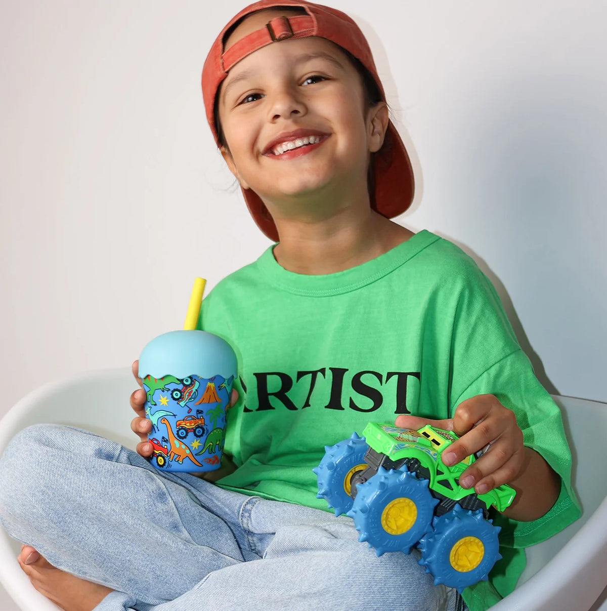 CHINO CLUB MINI SMOOTHIE CUP WITH STRAW | DINOTRUCKS
