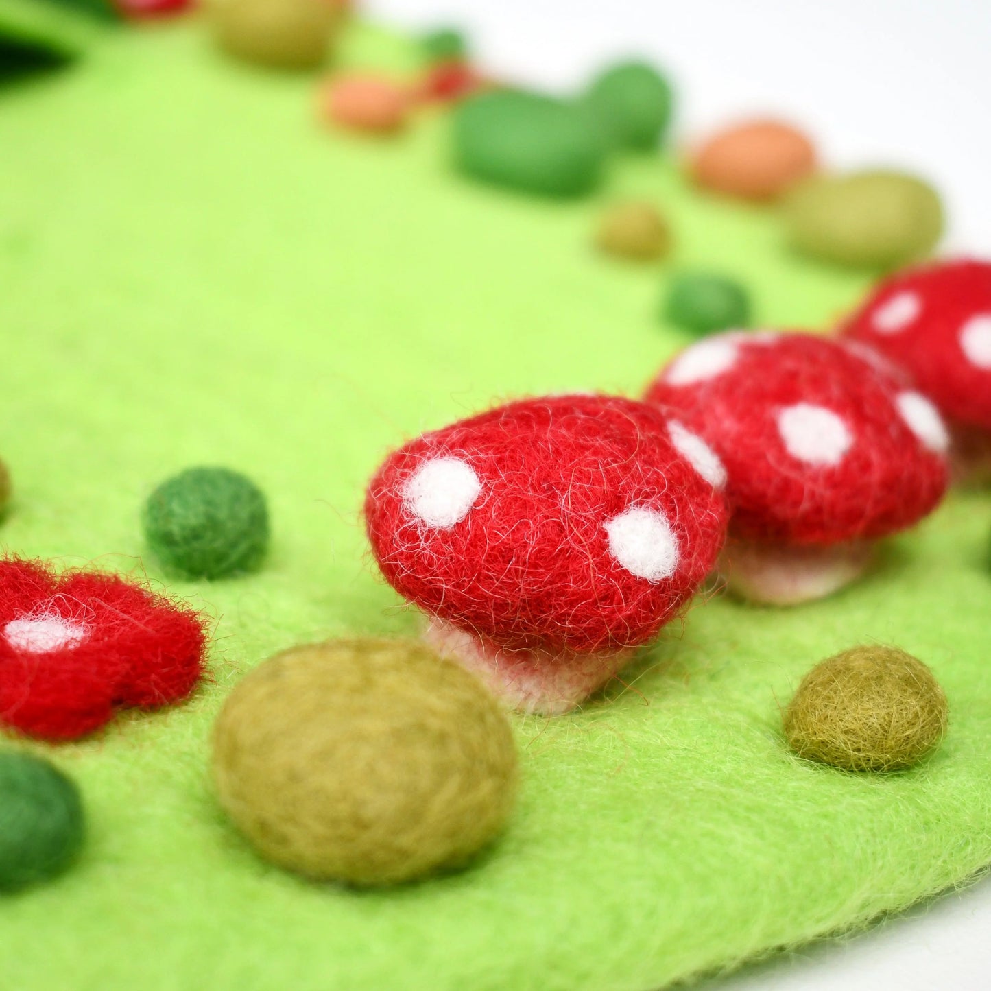 Tara Treasures Fairy Toadstool Garden Playmat