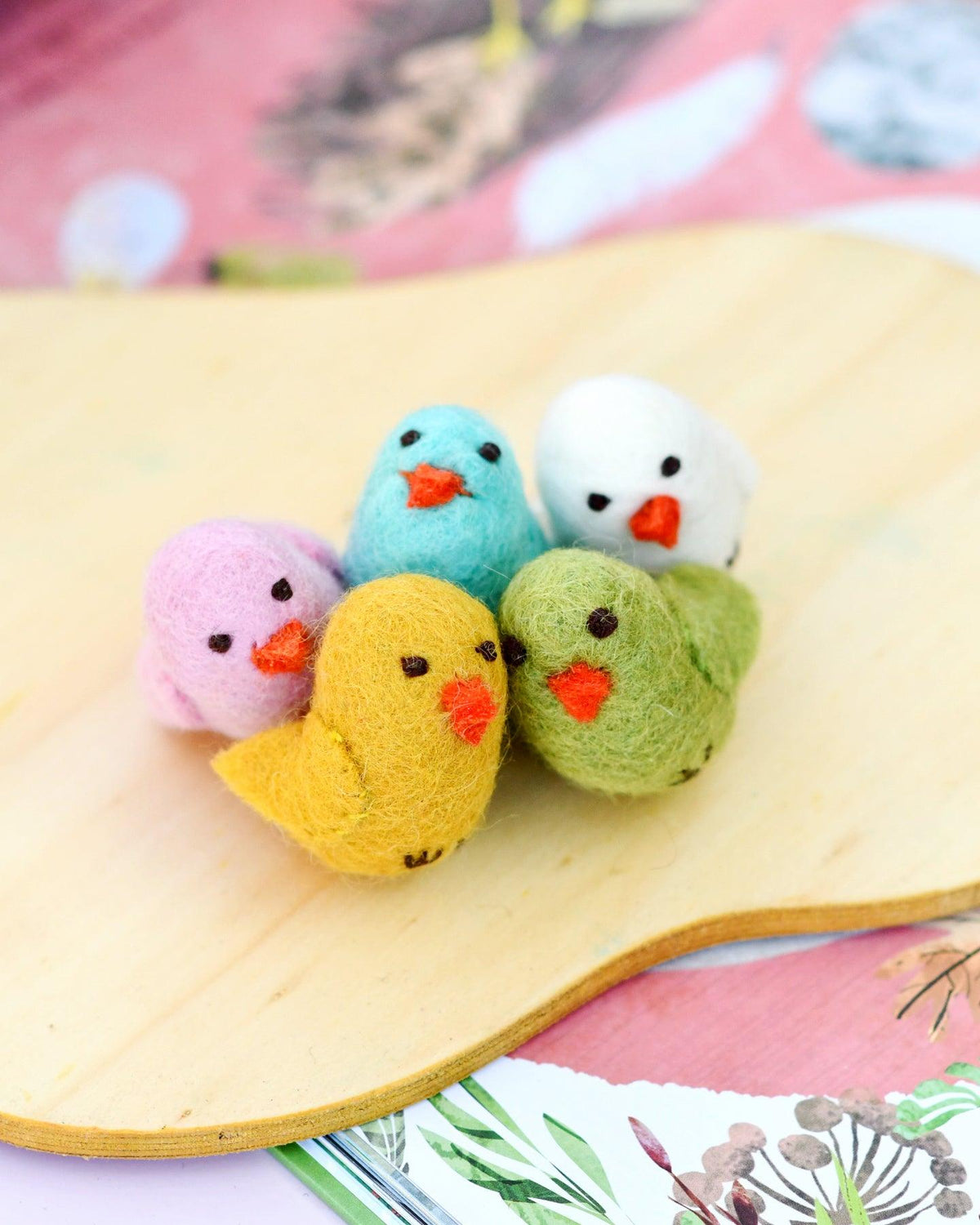 TARA TREASURES FELT COLOURFUL CHICKS (SET 5) - Angus & Dudley Collections