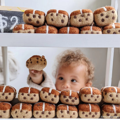 TARA TREASURES FELT HOT CROSS BUN - Angus & Dudley Collections