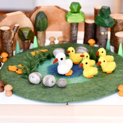 Tara Treasures Duck Pond With 6 Ducks Playmat - Angus & Dudley Collections