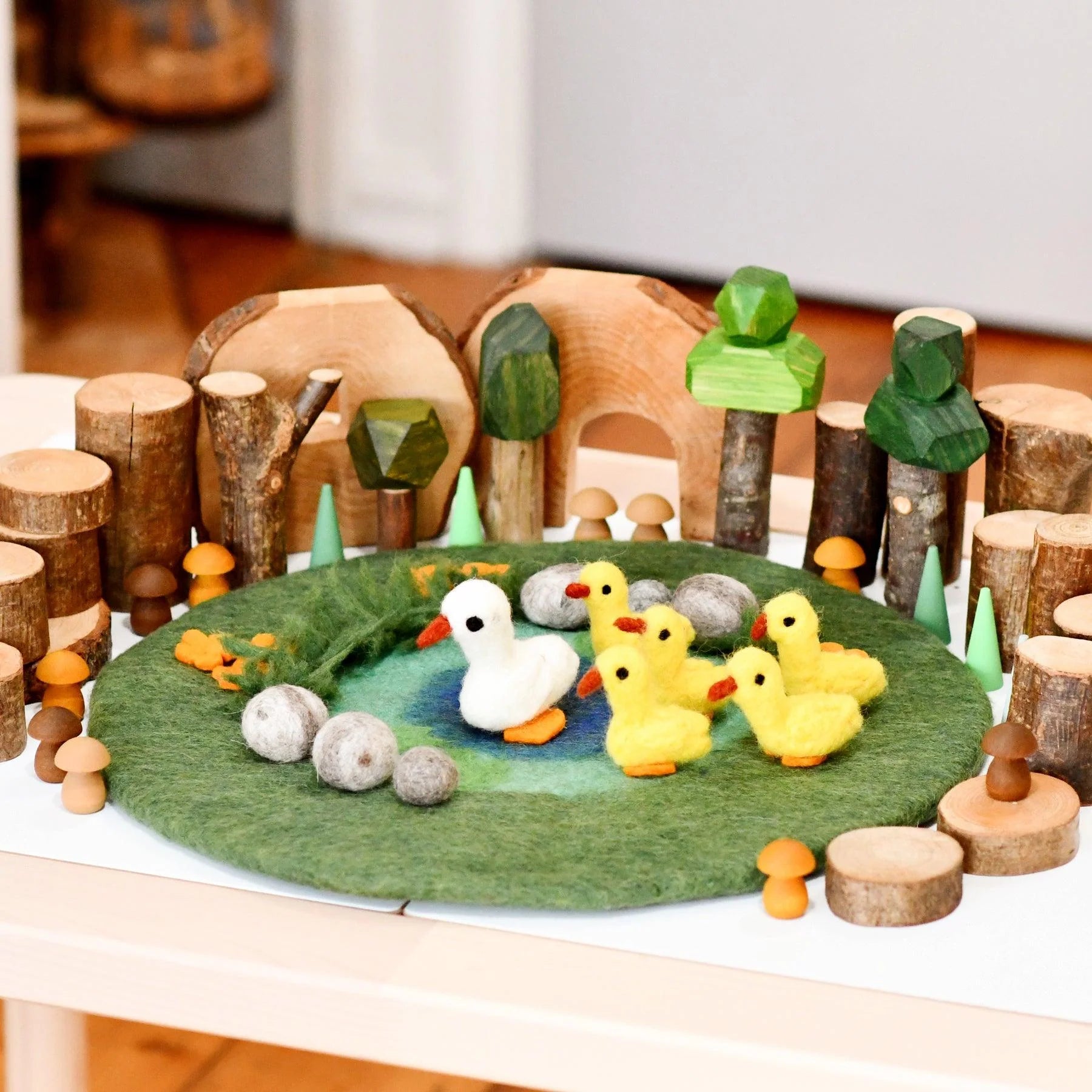 Tara Treasures Duck Pond With 6 Ducks Playmat - Angus & Dudley Collections