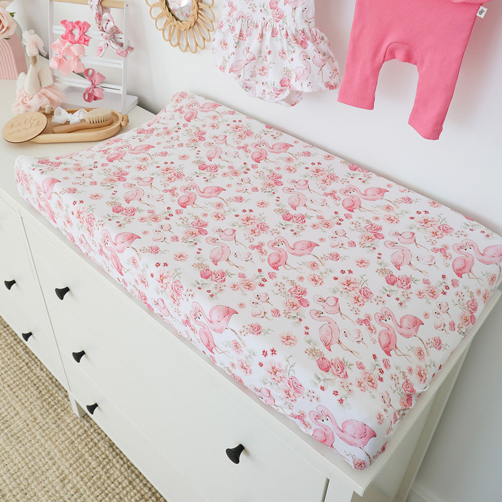 SNUGGLE HUNNY | FITTED BASSINET AND CHANGE PAD COVER | FLAMINGOES