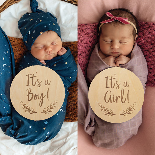 SNUGGLE HUNNY | WOODEN MILESTONE CARD | GENDER REVEAL