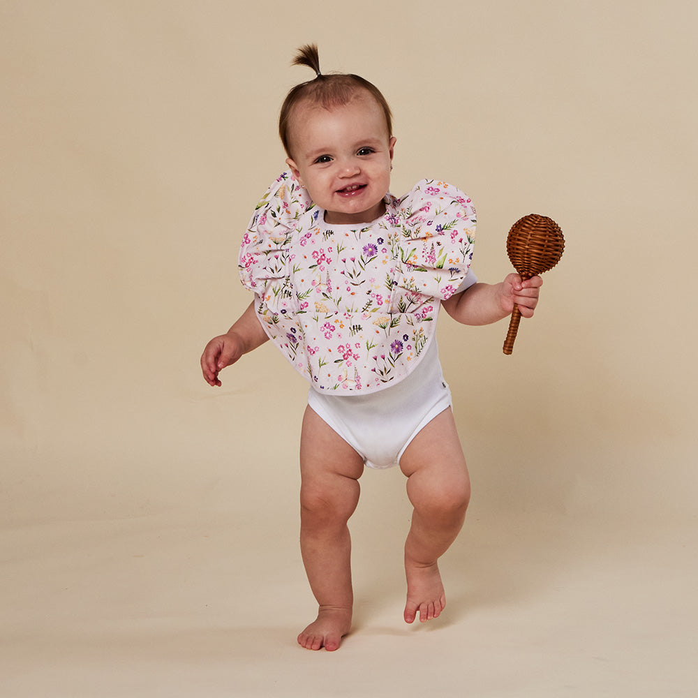 SNUGGLE HUNNY FRILL SNUGGLE BIB | GRACIE