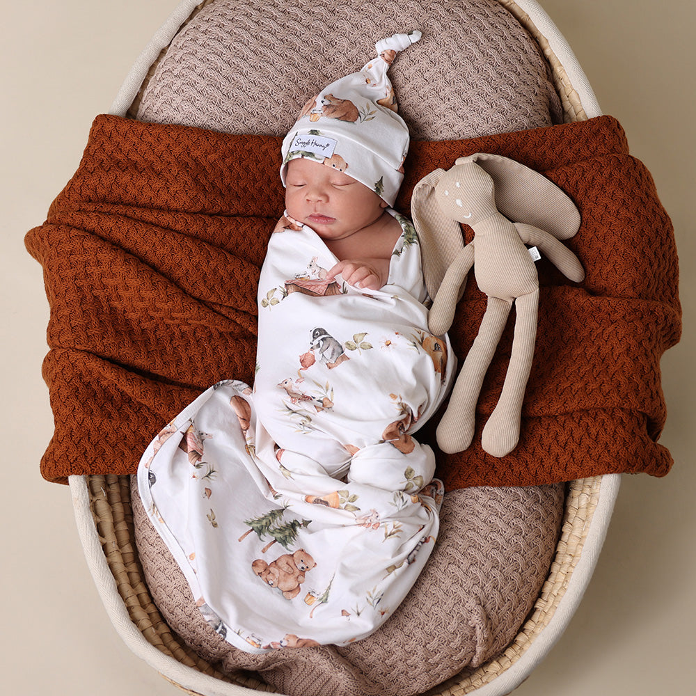 Snuggle Hunny Jersey Wrap and Beanie Set - Bears Picnic