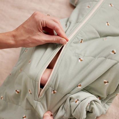 LOVE TO DREAM SWADDLE UP TRANSITION BAG 2.5 TOG | BEES OLIVE