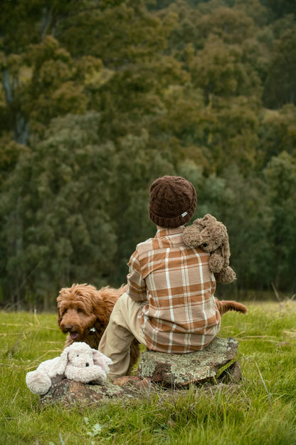 NANA HUCHY | MAX DOG BROWN