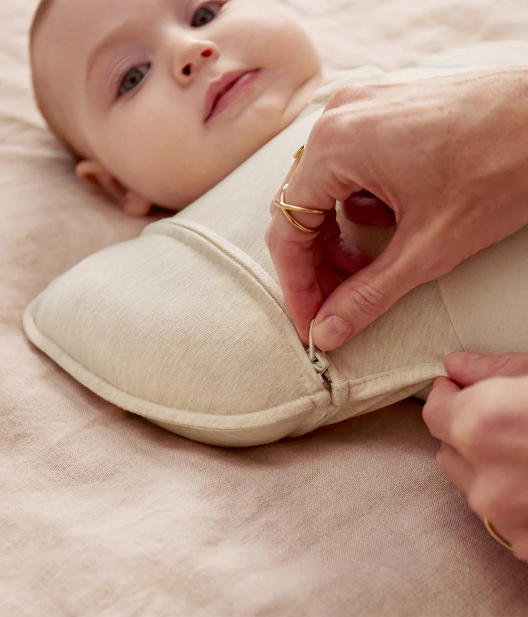LOVE TO DREAM SWADDLE UP TRANSITION BAG 1.5 TOG | OATMEAL TWIGS