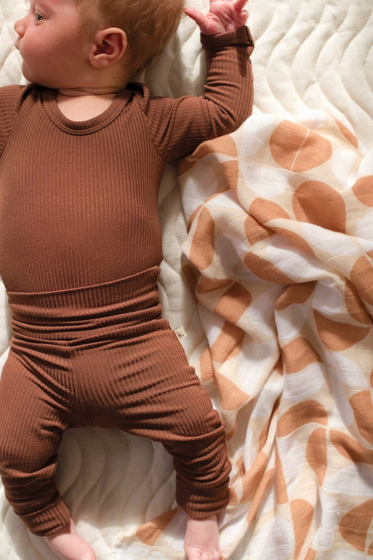 KIIN | BABY SWADDLE | PEBBLE