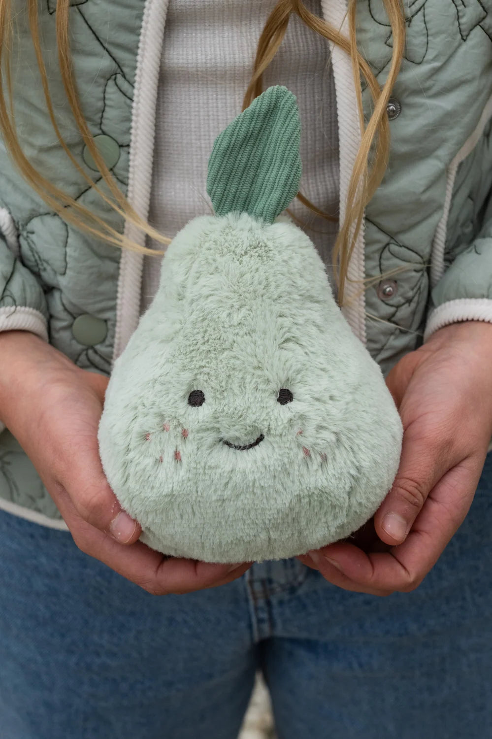 NANA HUCHY | POLLY PEAR
