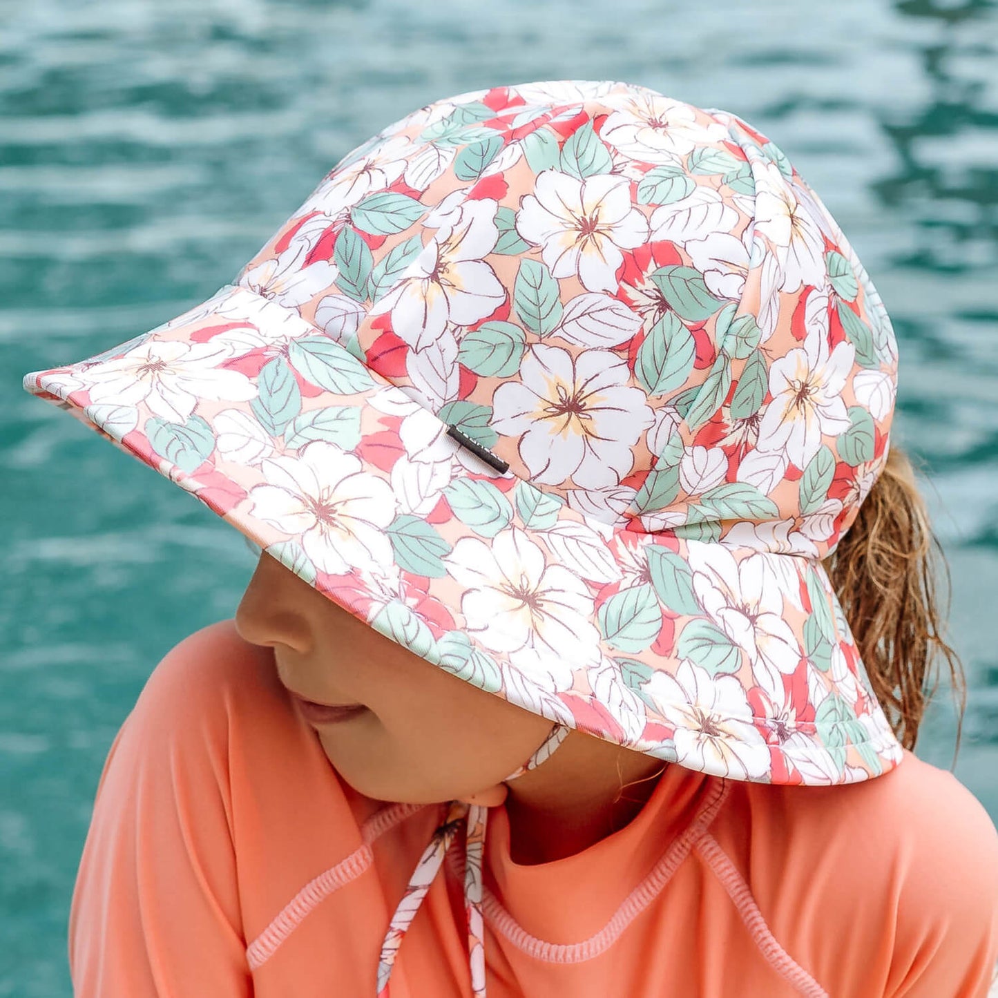 BEDHEAD PONYTAIL SWIM BUCKET BEACH HAT | HIBISCUS
