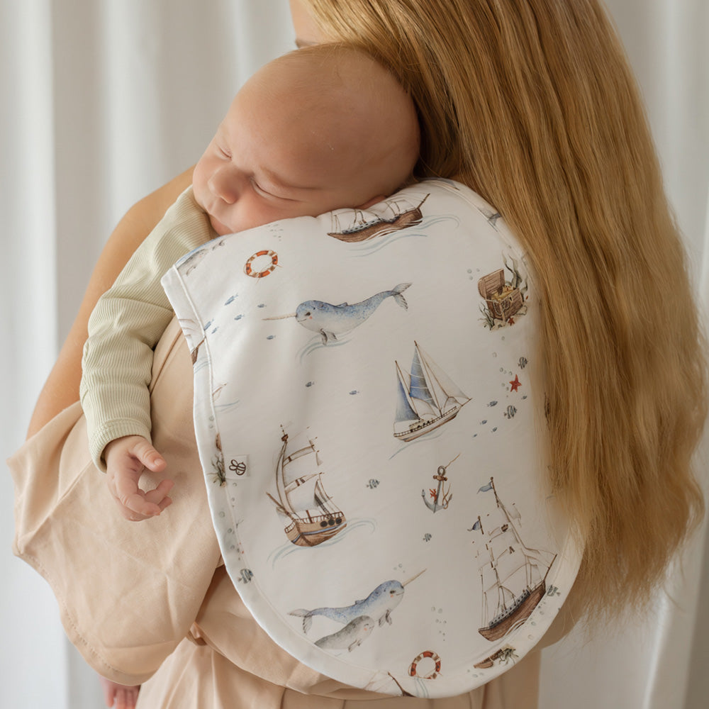 SNUGGLE HUNNY BURP CLOTH | SET SAIL