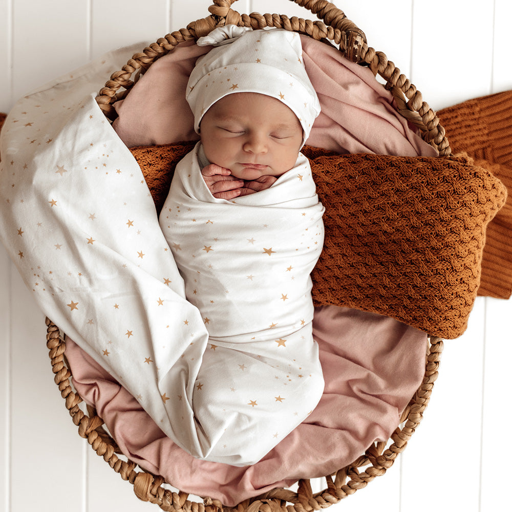 Snuggle Hunny Jersey Wrap and Beanie Set | Stardust