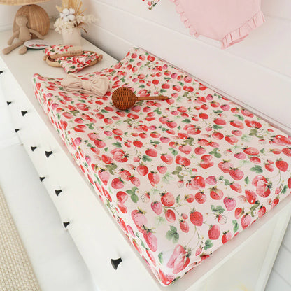Snuggle Hunny Fitted Bassinet & Change Pad Cover - Strawberry