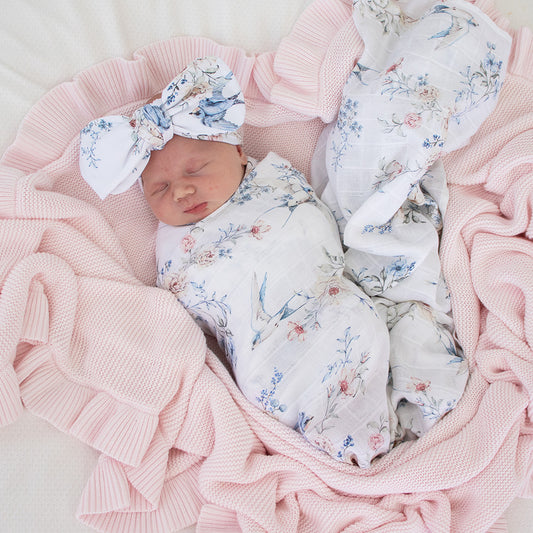 Snuggle Hunny Organic Cotton Muslin Wrap | Sweet Swallows