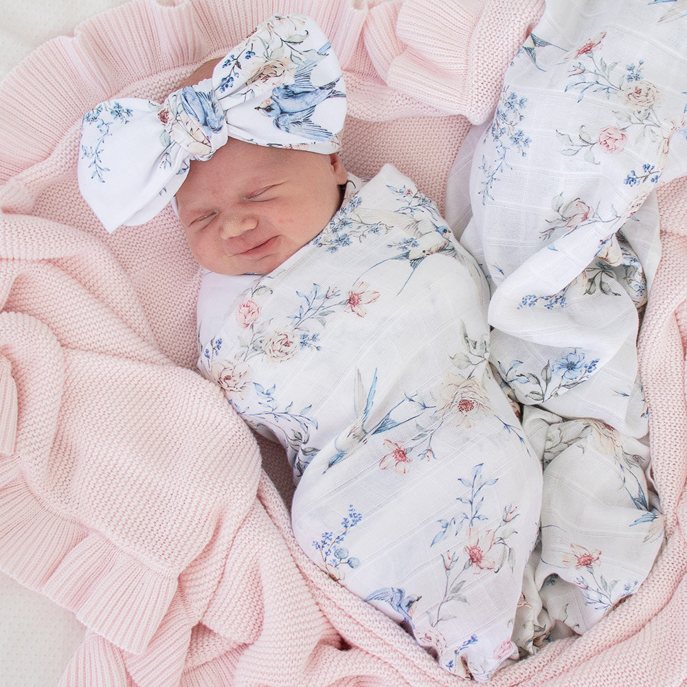 Snuggle Hunny Organic Cotton Muslin Wrap | Sweet Swallows