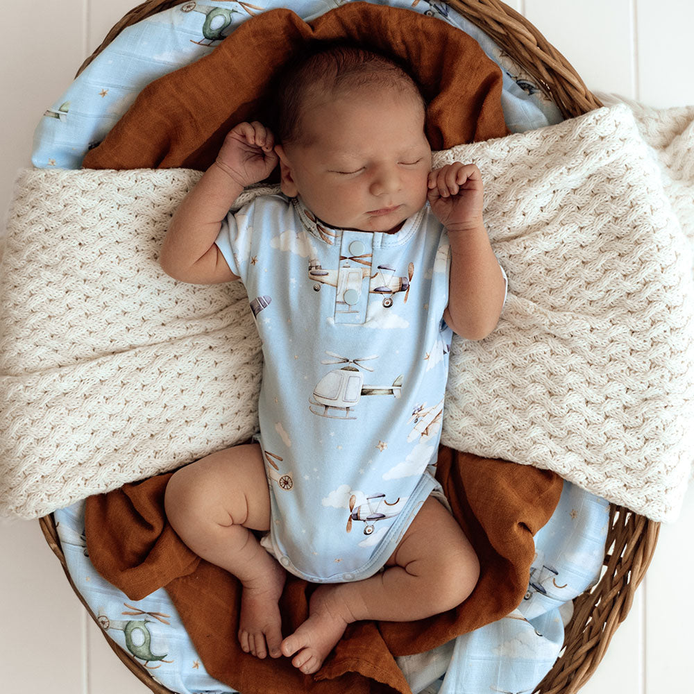 Snuggle Hunny Bodysuit Short Sleeve - Taking Flight