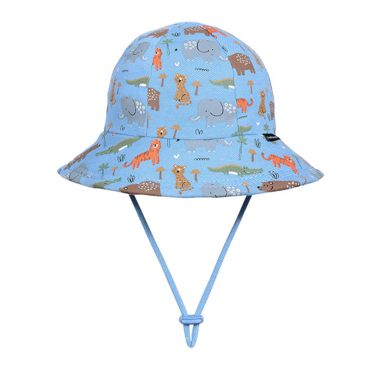 Children's bucket hat with animal pattern on a white background