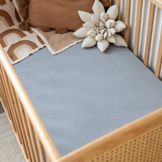 Kiin organic cotton/bamboo fitted cot sheet - angus & dudley