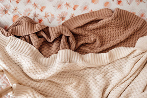 Snuggle Hunny Diamond Knit Blanket - Hazelnut