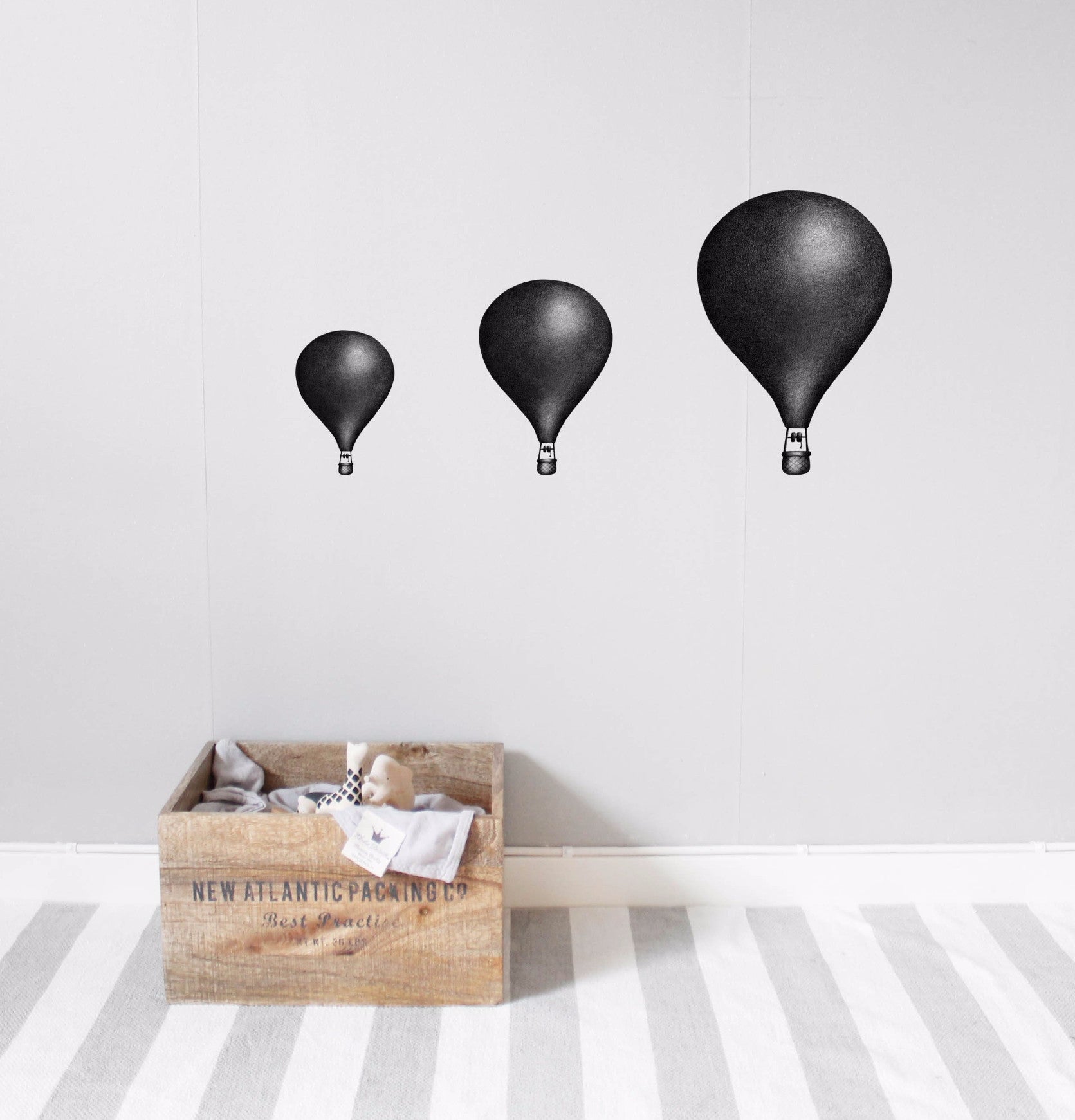 Wall Stickers - Balloons Nearly Black - Angus & Dudley Collections