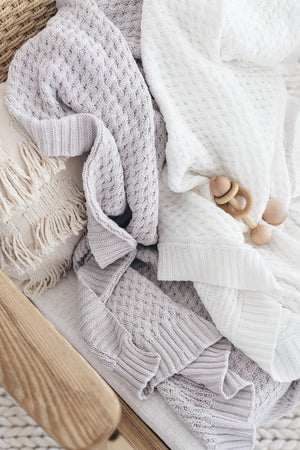 Snuggle Diamond Knit Blanket - White - Angus & Dudley Collections