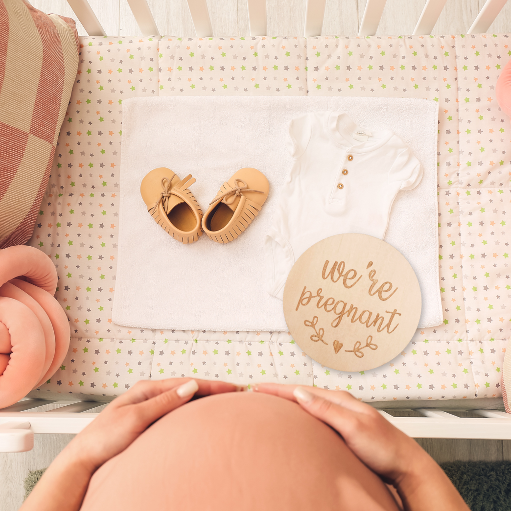 wooden pregnancy announcement - angus and dudley